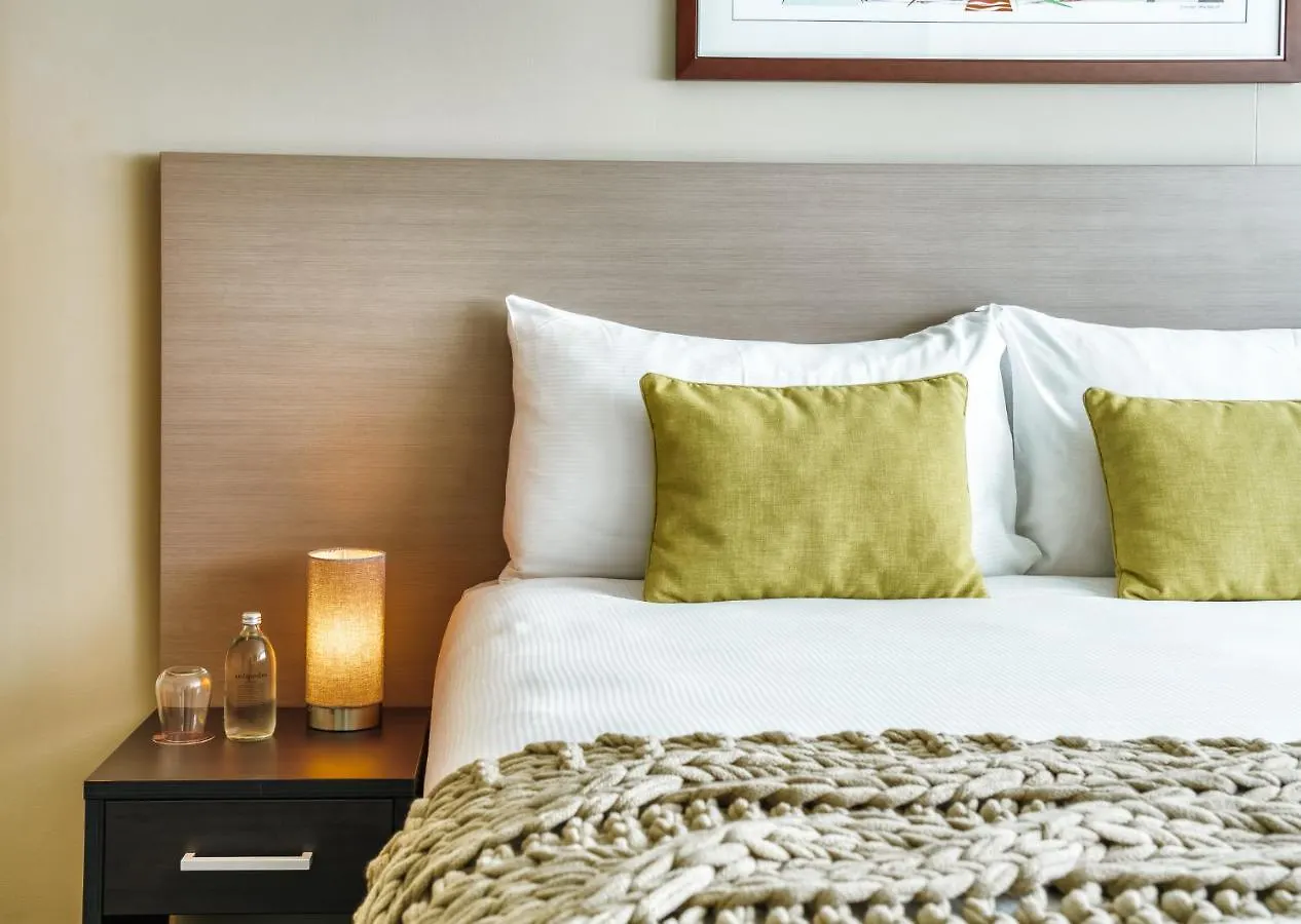 *****  The Point Brisbane Hotel Australia